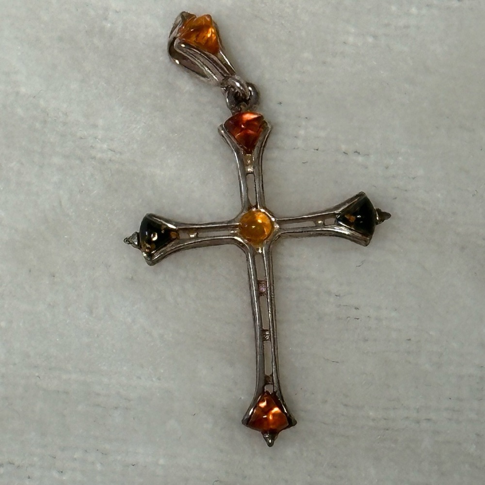 Amber Cross
